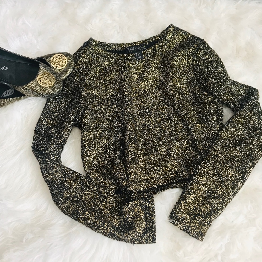 Forever 21+ sparkle top ✨